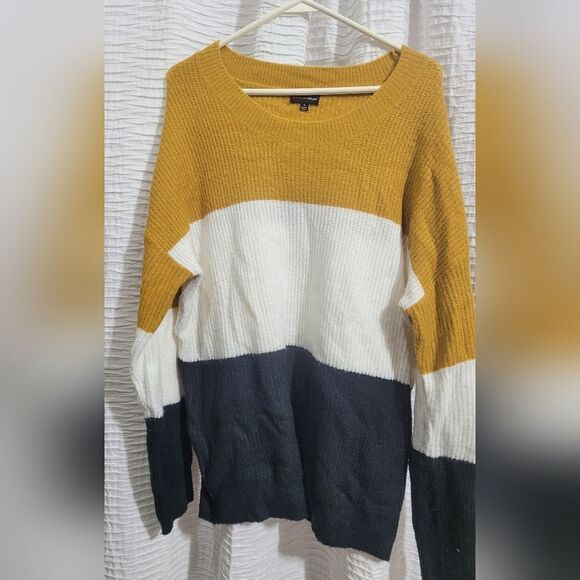 Ambiance Apparel Knit Colorblock  Sweater - Picture 1 of 6